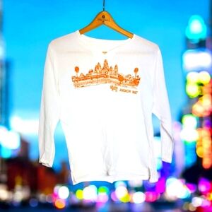 White sz M Long Sleeve Shirt with Angkor Wat Cambodia Embroidered Design